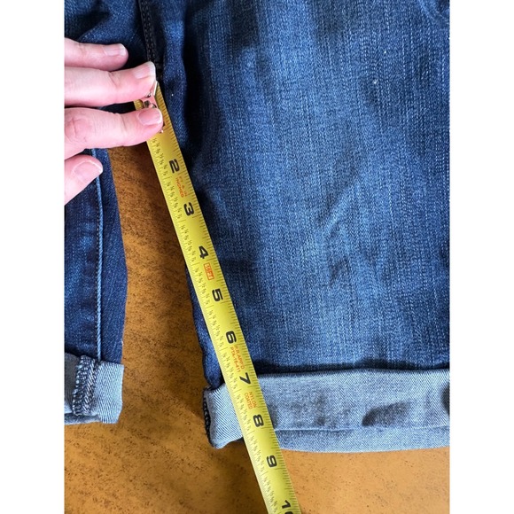 White House Black Market The Bermuda 9" Mid Rise Denim Shorts Dark Wash Sz 0 - Picture 6 of 6